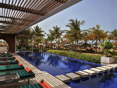 6-01_Piscine-Blue-Bay_Movenpick-Resort-Lamantin-Saly-groot