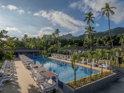 Avani_Plus_Barbarons_Seychelles_ZIL_Pool_Deck_2-scaled