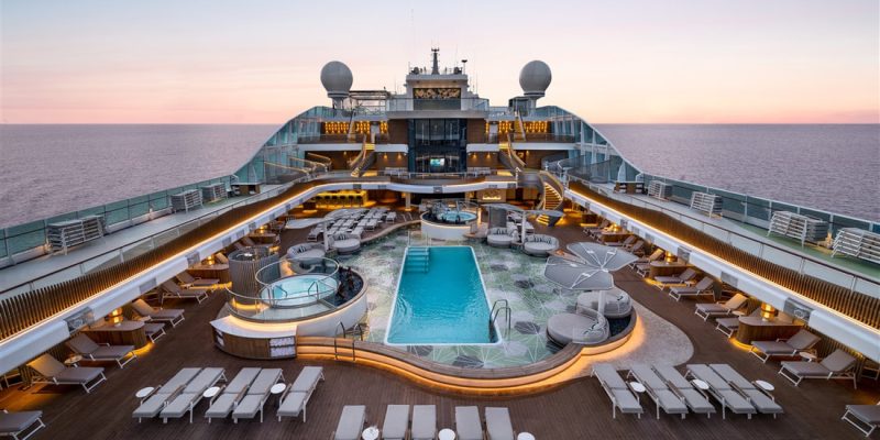 Oceania-VISTA-oc-a-pool-deck-architecture-2_orig