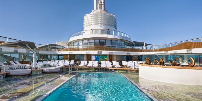 Oceania-VISTA-oc-a-pool-deck-architecture-5_orig