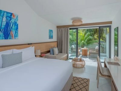 avani_plus_barbarons_seychelles_guest_room_garden_view_balcony_room_1_accommodation_listing_880x620_2